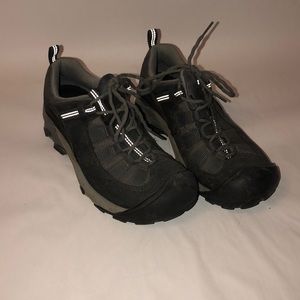 Keen hiking shoes